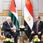الرئيس السيسي يلتقي الرئيس الفلسطيني محمود عباس في موسكو