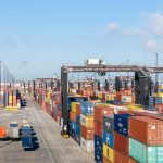 صادرات الصين تفوق التوقعات في أبريل وتنمو 8.1%