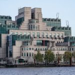 لأول مرة في التاريخ.. امرأة تتولى منصب رئيس جهاز MI6 في بريطانيا