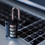 أكبر اختراق أمني في تاريخ الإنترنت.. تسريب 16 مليار كلمة مرور تخص آبل وفيسبوك و جوجل وغيرها