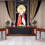 مصر توجه ضربة قوية للدولار بـ”اليوان والروبل” بعد توقيع اتفاقيات بين المركزي المصري و الصيني