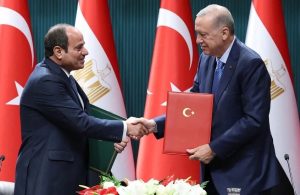 مصر وتركيا تجريان مناورات عسكرية لأول مرة منذ 13 عاما