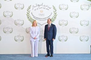الرئيس السيسي يستقبل رئيسة وزراء إيطاليا جورجيا ميلوني في شرم الشيخ