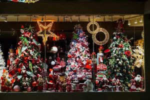 توقعات ببلوغ الإنفاق في موسم العطلات الأميركية مستوى قياسيًا يتجاوز تريليون دولار لأول مرة