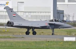 مصر تصنع أجزاء من مقاتلات “رافال” الفرنسية محليا