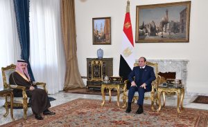 الرئيس السيسي يستقبل الأمير فيصل بن فرحان وزير خارجية السعودية