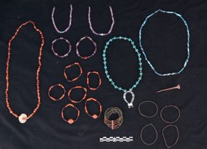 الكشف عن مجموعة من المقابر الصخرية في قبة الهواء في أسوان